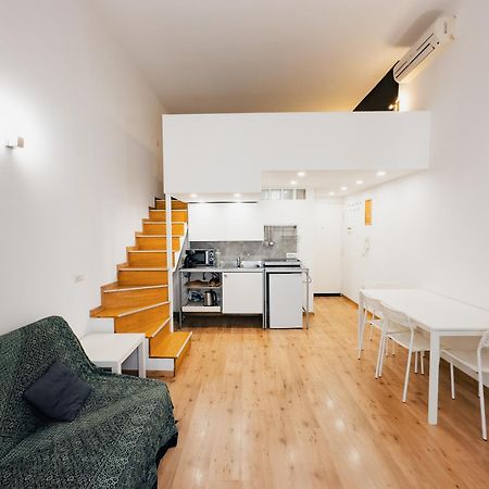 Ale & Tizy House Bed & Breakfast Napoli Bagian luar foto