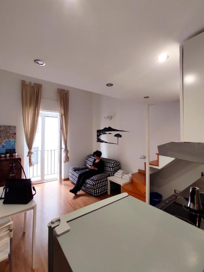 Ale & Tizy House Bed & Breakfast Napoli Bagian luar foto