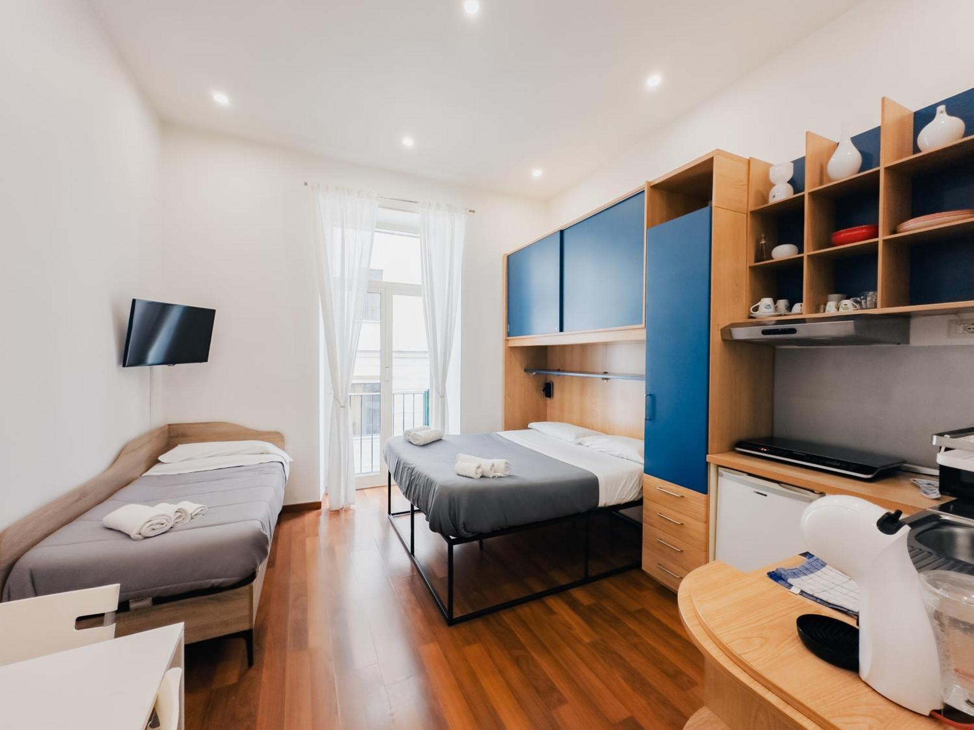 Ale & Tizy House Bed & Breakfast Napoli Bagian luar foto
