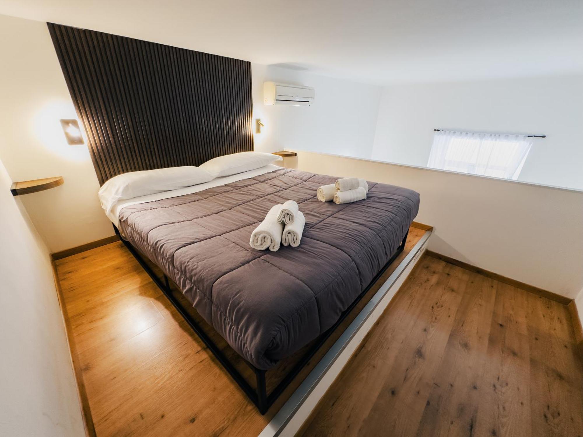 Ale & Tizy House Bed & Breakfast Napoli Bagian luar foto