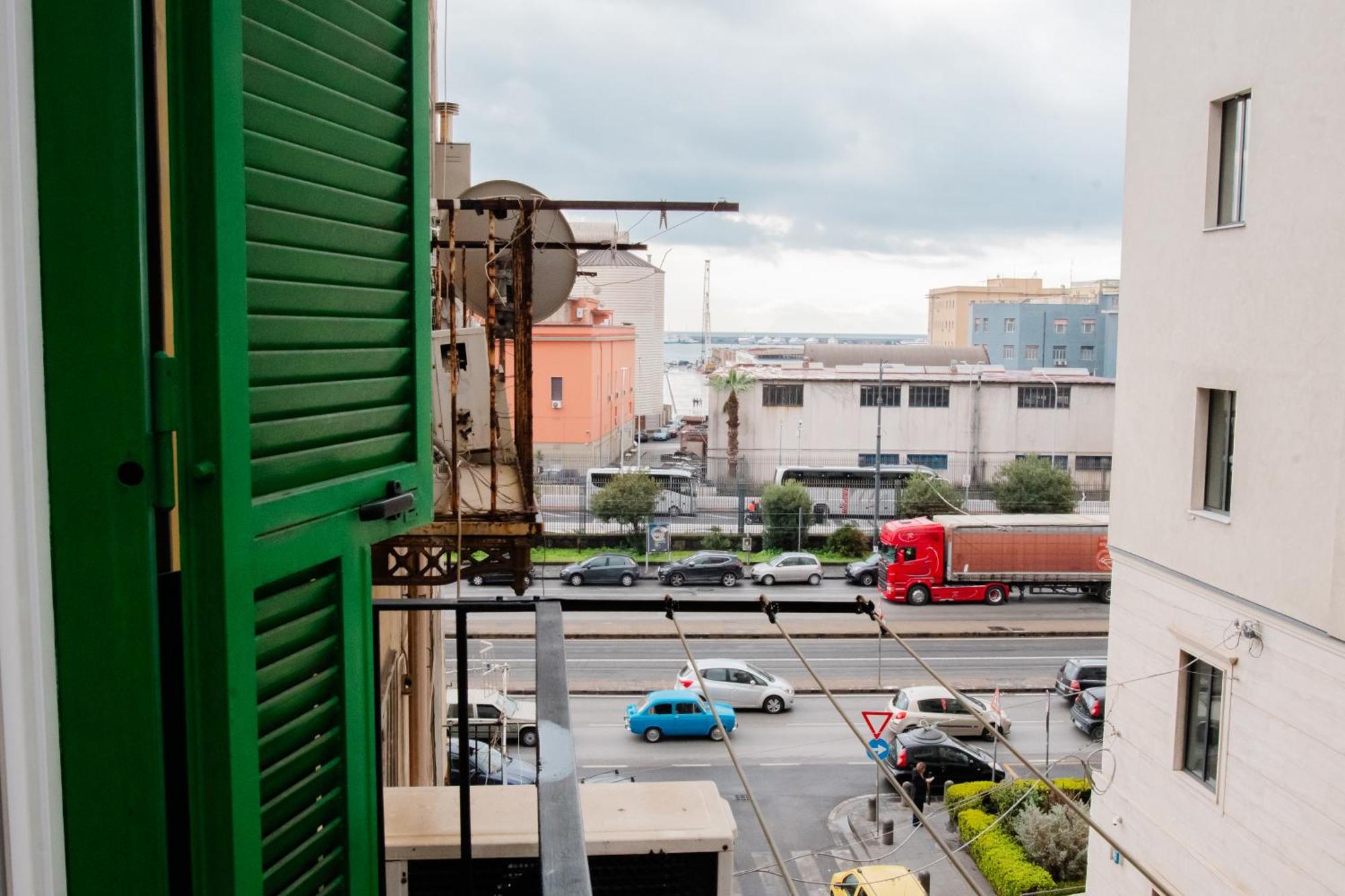 Ale & Tizy House Bed & Breakfast Napoli Bagian luar foto